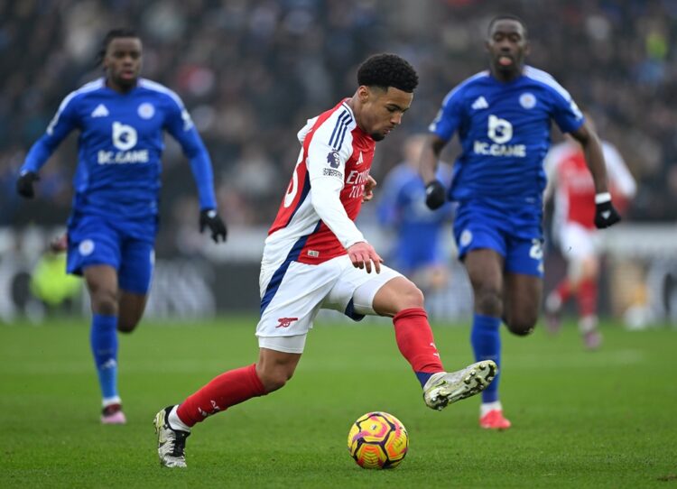 LEICESTER, ENGLAND: Ethan Nwaneri of Arsenal runs with the ball during the Premier League match between Leicester City FC and Arsenal FC at The Kin...