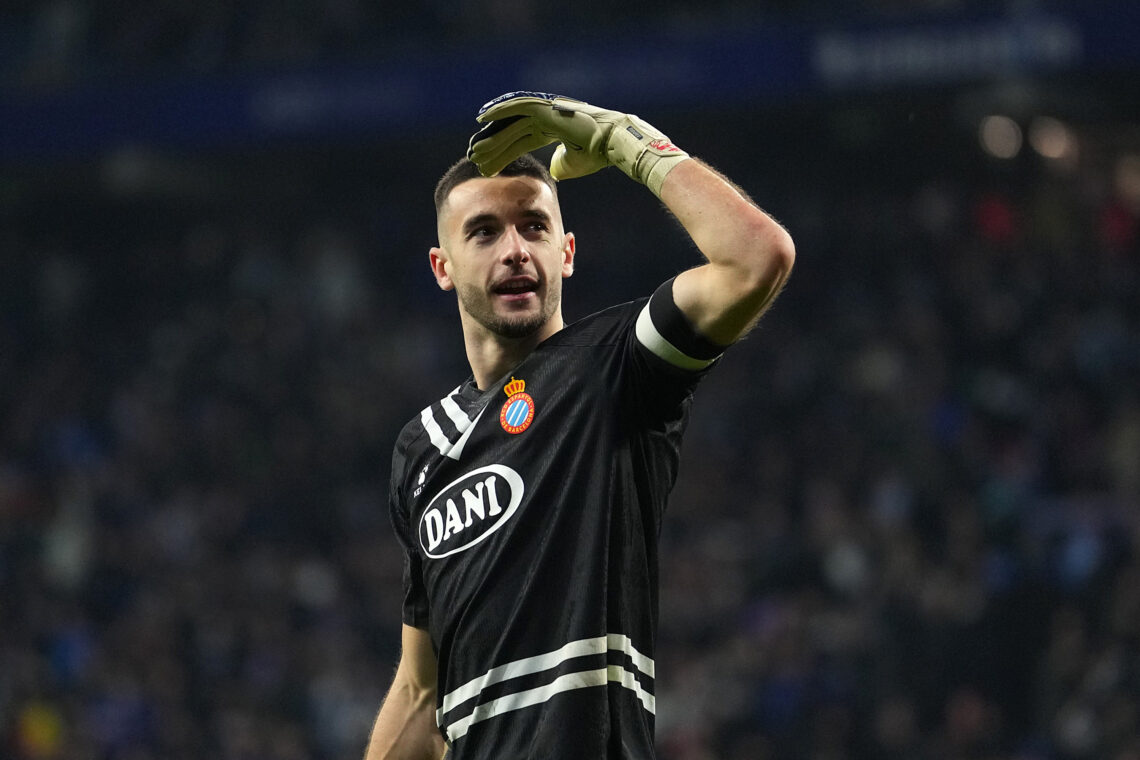 BARCELONA, SPAIN - FEBRUARY 01: Joan Garcia of RCD Espanyol celebrates victory following the LaLiga match between RCD Espanyol de Barcelona and Rea...