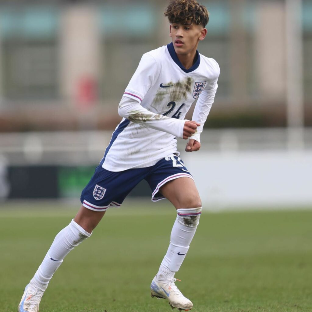 Arsenal look to poach Manchester United talent 2 JJ Gabriel with the England u15s (Photo via Gabriel on Instagram)