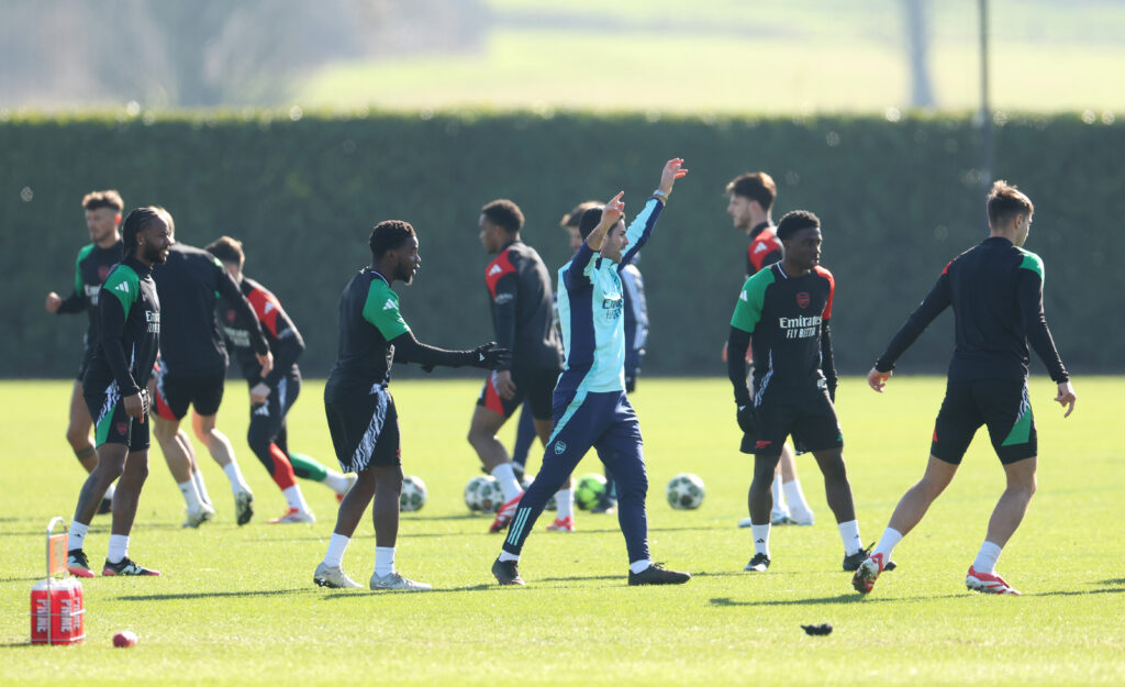 LONDON COLNEY, ENGLAND - MARCH 03: Mikel Arteta, Manager of Arsenal, conducts a training drill during the UEFA Champions League 2024/25 Round of 16 training session and press conference at Sobha Realty Training Centre on March 03, 2025 in London Colney, England. (Photo by Harry Murphy/Getty Images)