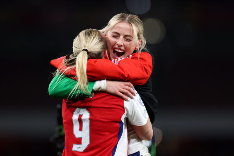 LONDON, ENGLAND - MARCH 26: Beth Mead and Chloe Kelly of Arsenal celebrate after the team's victory and progression to the Semi-Final after the UEF...
