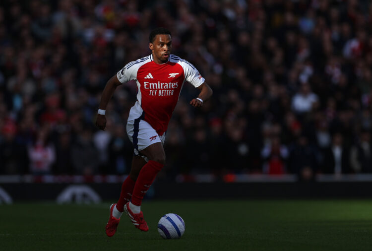LONDON, ENGLAND - FEBRUARY 22: Jurrien Timber of Arsenal controls the ball during the Premier League match between Arsenal FC and West Ham United F...