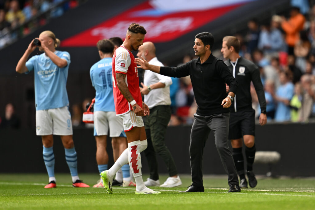 LONDON, ENGLAND - AUGUST 06: Ben White of Arsenal interacts with Mikel Arteta, Manager of Arsenal during The FA Community Shield match between Manchester City against Arsenal at Wembley Stadium on August 06, 2023 in London, England. (Photo by Shaun Botterill/Getty Images)
