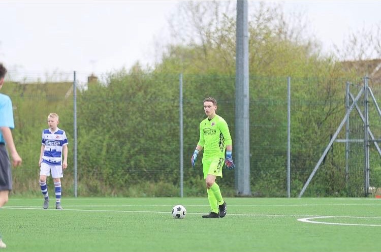 Arsenal sign youth goalkeeper after Reading exit 2 Cody Callard-Williams during his time with Reading FC (Photo via Callard-Williams on Instagram)