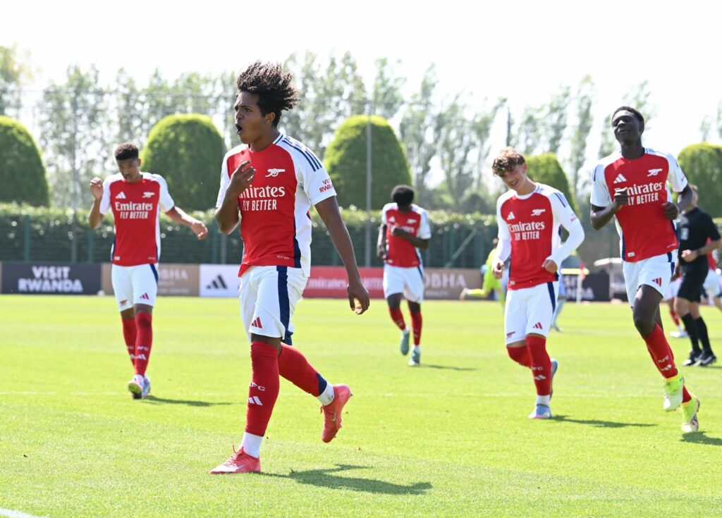 Louis Zecevic-John celebrates a goal for the Arsenal u18s (Photo via Arsenal Academy on Twitter)
