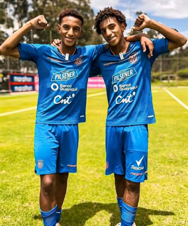 The Quintero twins (Photo via zegustavo97 on Instagram)