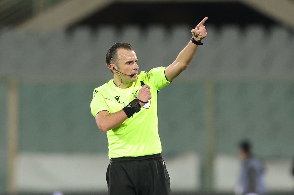 Arsenal learn referee for Real Madrid clash 2 FLORENCE, ITALY: Irfan Peljto referee gestures during the UEFA Europa Conference League 2023/24 round of 16 second leg match between ACF Fiorentina and Maccabi Haifa at on March 14, 2024. (Photo by Gabriele Maltinti/Getty Images)