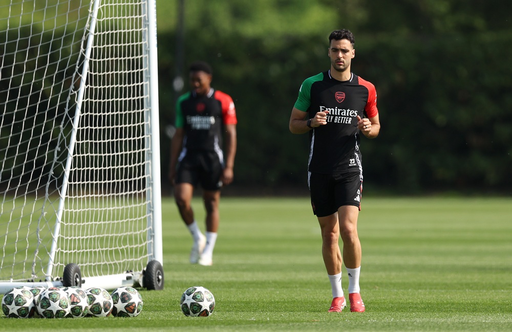 New leaks confirm change to Arsenal pre-season plans 4 LONDON COLNEY, ENGLAND: Mikel Merino of Arsenal looks on during a training session ahead of their UEFA Champions League 2024/25 semi final first leg match at Sobha Realty Training Centre on April 28, 2025. (Photo by Alex Davidson/Getty Images)