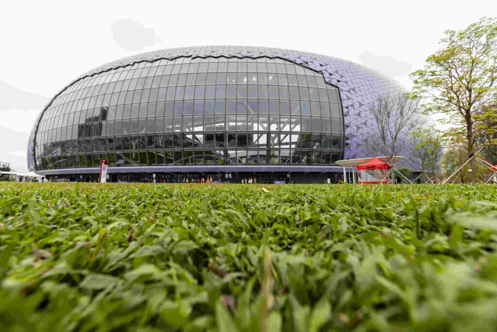 Arsenal to hold open training session in Singapore, ticket details announced 4 HONG KONG, CHINA - MARCH 29: A general view during HSBC Hong Kong Sevens at Kai Tak Stadium on March 29, 2025 in Hong Kong, China. (Photo by Getty Images/Getty Images for Populous)