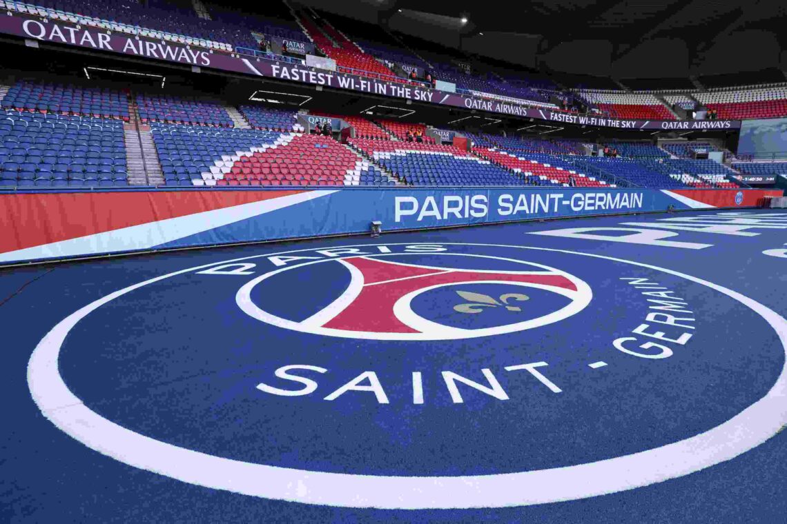 PARIS, FRANCE - APRIL 25: Atmosphere before the Ligue 1 match between Paris Saint-Germain and OGC Nice at Parc des Princes on April 25, 2025 in Par...