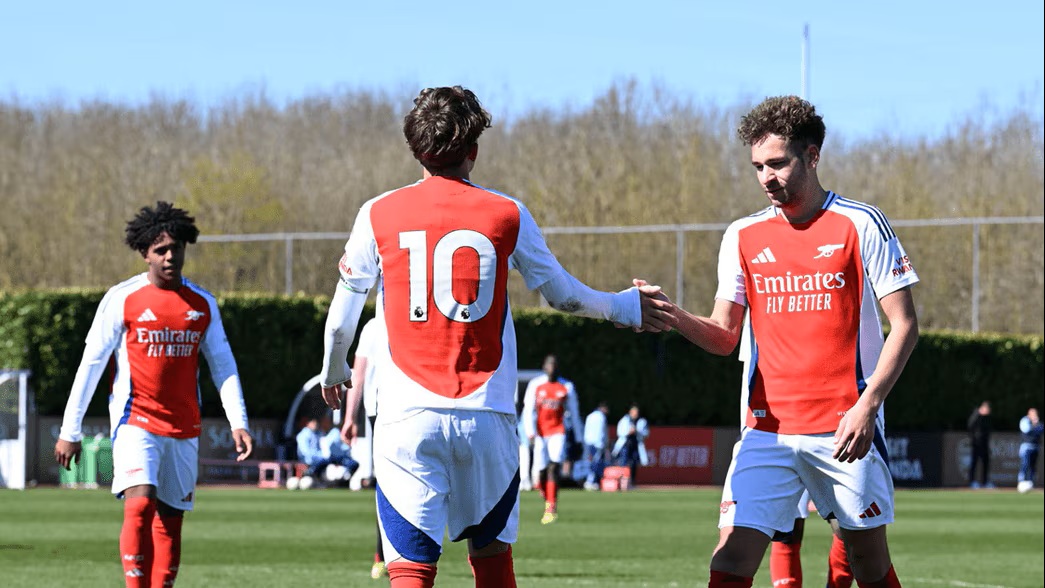Max Dowman celebrates a goal for the Arsenal u18s (Photo via Arsenal.com)