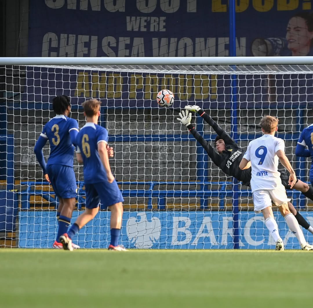 Freddy Bernal makes a save for the Chelsea youth teams (Photo via Bernal on Instagram)