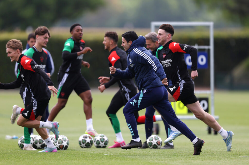 New leaks confirm change to Arsenal pre-season plans 3 LONDON COLNEY, ENGLAND - MAY 06: Mikel Arteta, Manager of Arsenal races Declan Rice of Arsenal during a training session and press conference ahead of their UEFA Champions League 2024/25 semi final first/second leg match at Sobha Realty Training Centre on May 06, 2025 in London Colney, England. (Photo by Alex Davidson/Getty Images)