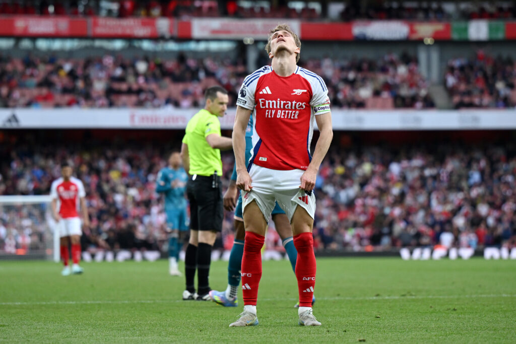Odegaard delivers blunt message as Arsenal defeat 2 LONDON, ENGLAND - MAY 03: Martin Odegaard of Arsenal reacts during the Premier League match between Arsenal FC and AFC Bournemouth at Emirates Stadium on May 03, 2025 in London, England. (Photo by Shaun Botterill/Getty Images)