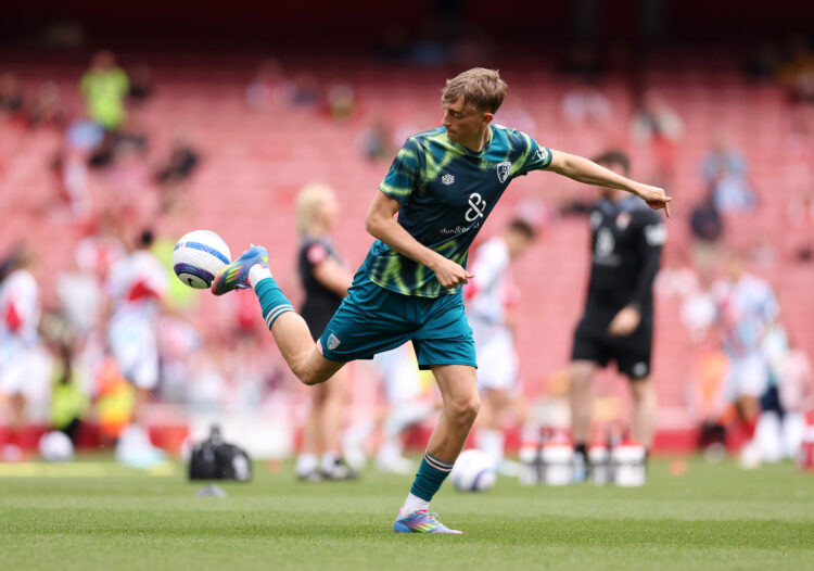 LONDON, ENGLAND - MAY 03: Dean Huijsen of AFC Bournemouth controls the ball as he warms up prior to the Premier League match between Arsenal FC and...