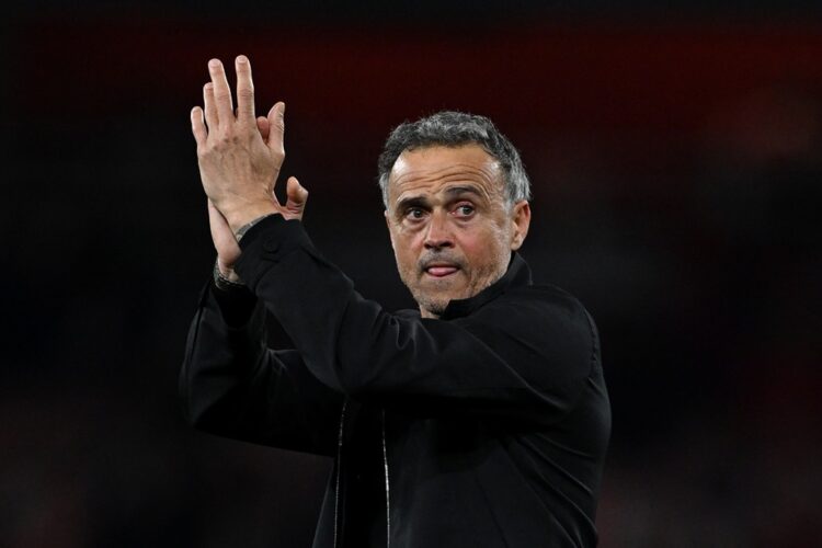 LONDON, ENGLAND: Luis Enrique, Head Coach of Paris Saint-Germain, claps the fans after the Premier League match between Arsenal FC and Crystal Pala...