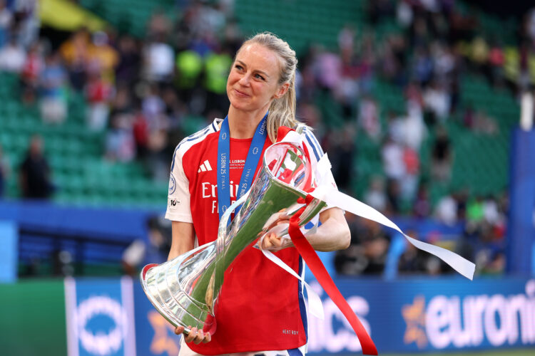LISBON, PORTUGAL - MAY 24: Amanda Ilestedt of Arsenal celebrates with the UEFA Women's Champions League trophy after defeating FC Barcelona during ...
