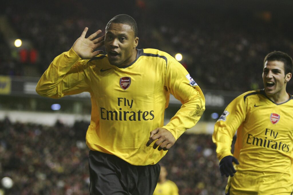 LIVERPOOL, UNITED KINGDOM - JANUARY 09: Julio Baptista of Arsenal celebrates scoring his team's fifth goal to complete his hat trick during the Carling Cup quarter final match between Liverpool and Arsenal at Anfield on January 9, 2007 in Liverpool, England. (Photo by Alex Livesey/Getty Images)