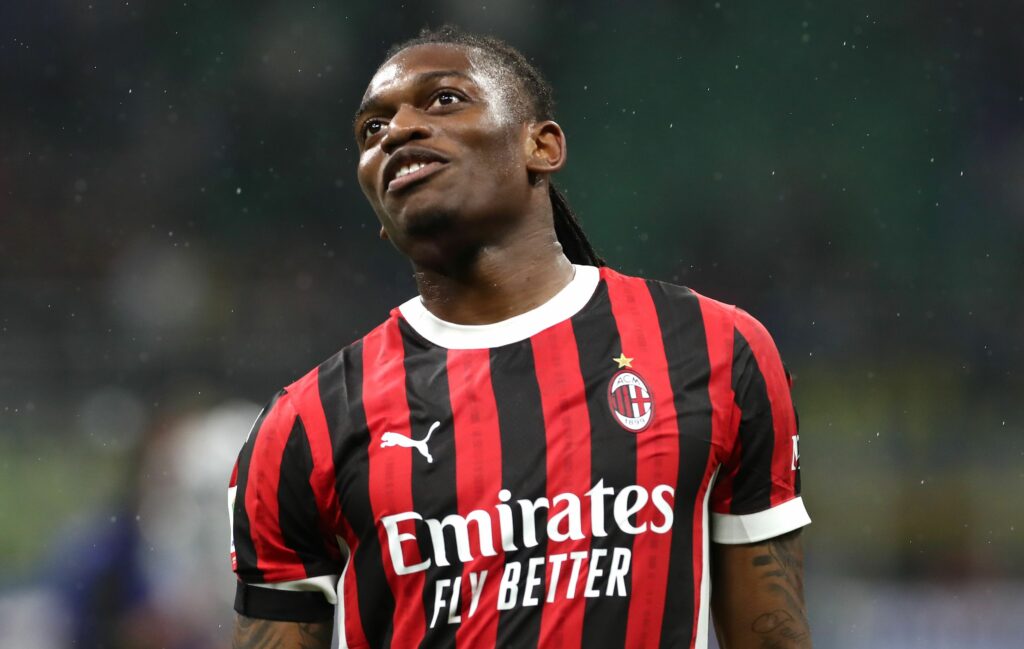 Leão future to be decided at meeting amid Arsenal interest 2 MILAN, ITALY - APRIL 23: Rafael Leao of AC Milan celebrates victory after the coppa Italia Semi Final match between FC Internazionale and AC Milan at Stadio Giuseppe Meazza on April 23, 2025 in Milan, Italy. (Photo by Marco Luzzani/Getty Images)