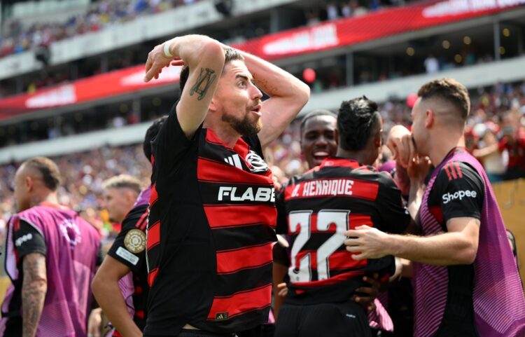 PHILADELPHIA, PENNSYLVANIA: Jorginho of CR Flamengo celebrates Danilo scoring his team's second goal during the FIFA Club World Cup 2025 group D ma...