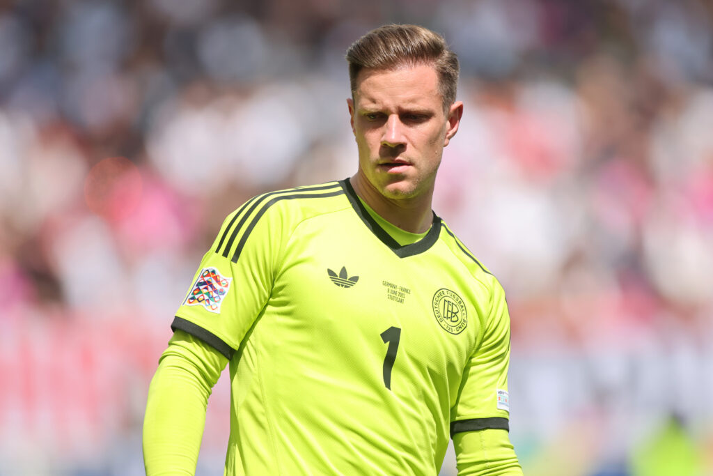 Barcelona agree 24yo deal after Arsenal withdraw 4 STUTTGART, GERMANY - JUNE 08: Marc-Andre ter Stegen of Germany reacts during the UEFA Nations League 2025 third place match between Germany and France at Stuttgart Arena on June 08, 2025 in Stuttgart, Germany. (Photo by Alex Grimm/Getty Images)