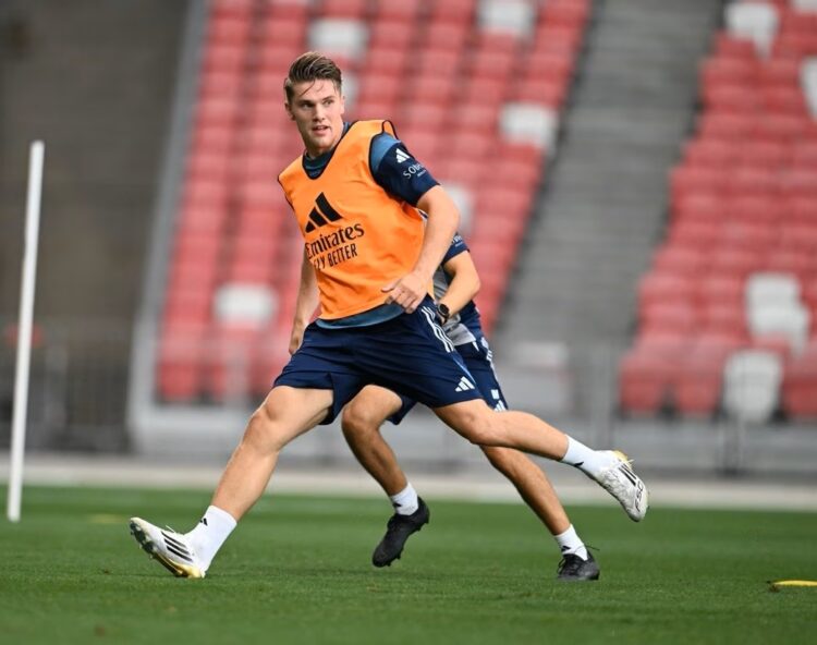 Viktor Gyokeres in training with Arsenal (Photo via Arsenal.com)