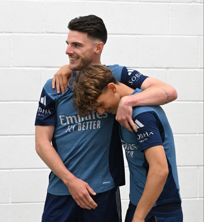 Max Dowman with Declan Rice at London Colney (Photo via Arsenal.com)