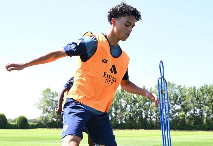 Arsenal hand early promotion to £1.1m youngster 2 Kyran Thompson with the Arsenal u18s (Photo by David Price via Getty Images)