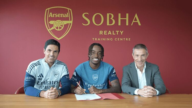 Noni Madueke signs for Arsenal (Photo via Arsenal.com)