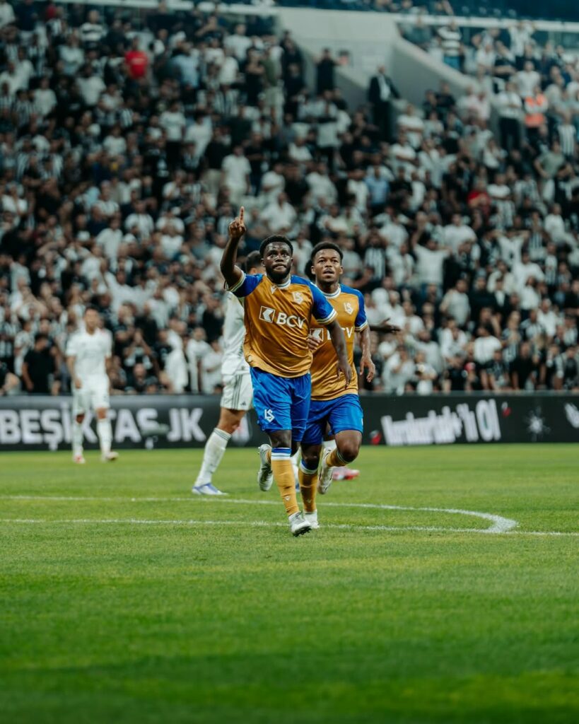 Nathan Butler-Oyedeji celebrates a goal for Lausanne-Sport (Photo via Butler-Oyedeji on Instagram)