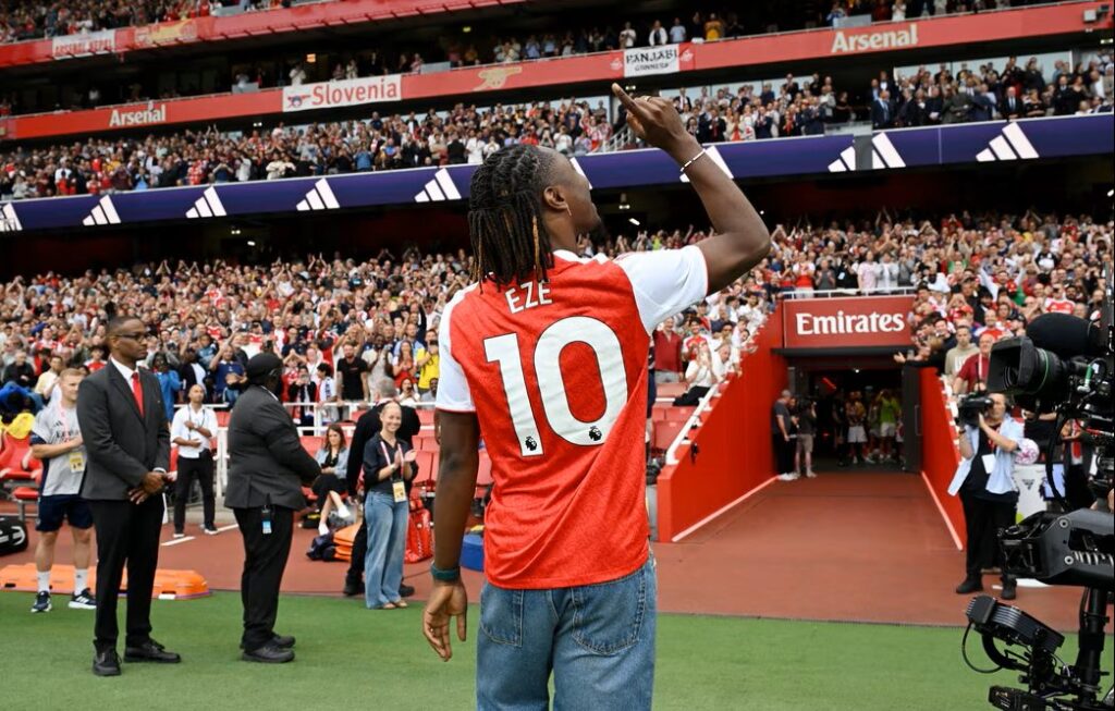 Eze to Arsenal details: Fee, contract length, shirt number & more 3 Eberechi Eze during his presentation to the Arsenal fans