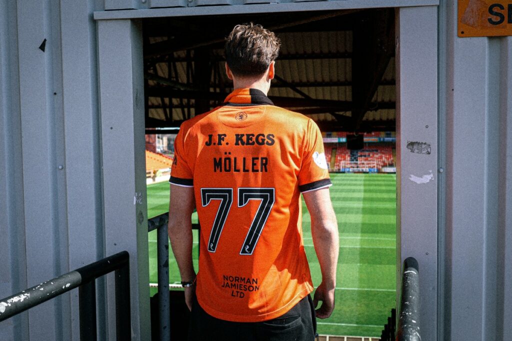 Nikolaj Moller after signing for Dundee United (Photo via DundeeUnitedFC.co.uk)