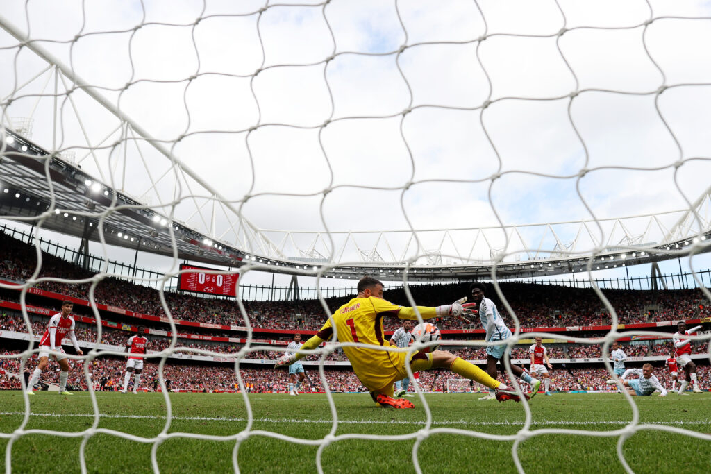 LONDON, ENGLAND - AUGUST 12: A general view as Eddie Nketiah of Arsenal scores the team's first goal as Matt Turner of Nottingham Forest attempts to make a save during the Premier League match between Arsenal FC and Nottingham Forest at Emirates Stadium on August 12, 2023 in London, England. (Photo by Julian Finney/Getty Images)