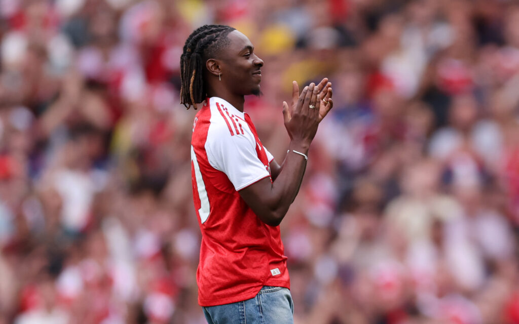 Arsenal fixture alteration has 2 knock-on effects 3 LONDON, ENGLAND - AUGUST 23: Eberechi Eze is presented to the fans prior to the Premier League match between Arsenal and Leeds United at Emirates Stadium on August 23, 2025 in London, England. (Photo by Justin Setterfield/Getty Images)