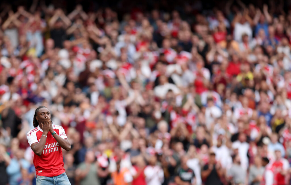 LONDON, ENGLAND - AUGUST 23: Eberechi Eze is presented to the fans prior to the Premier League match between Arsenal and Leeds United at Emirates Stadium on August 23, 2025 in London, England. (Photo by Julian Finney/Getty Images)