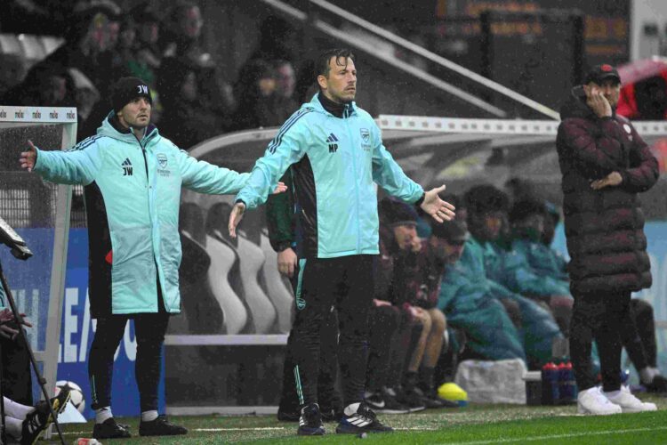BOREHAMWOOD, ENGLAND - OCTOBER 01: Max Porter and Jack Wilshere of Arsenal react during the UEFA Youth League 2024/25 match between Arsenal and Par...