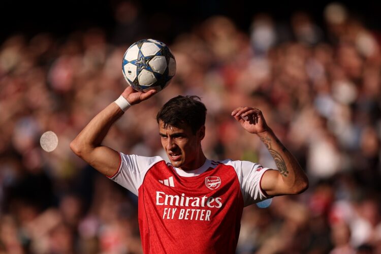 LONDON, ENGLAND: Jakub Kiwior of Arsenal during the pre-season friendly match between Arsenal and Villarreal at Emirates Stadium on August 06, 2025...