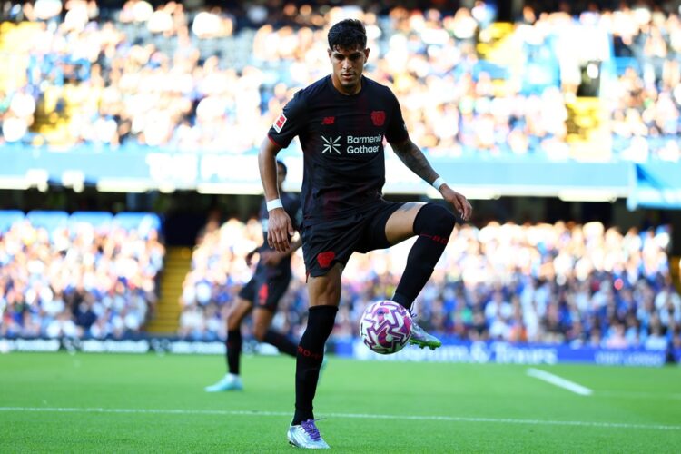LONDON, ENGLAND: Piero Hincapie of Bayer Leverkusen in action during the pre-season friendly match between Chelsea and Bayer Leverkusen at Stamford...