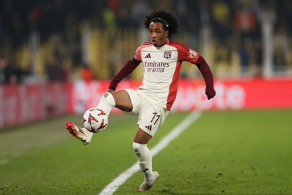 Arsenal still linked with 2 signings after Eze deal 2 ISTANBUL, TURKEY: Malick Fofana of Olympique Lyonnais controls the ball during the UEFA Europa League 2024/25 League Phase MD7 match between Fenerbahce SK and Olympique Lyonnais on January 23, 2025. (Photo by Ahmad Mora/Getty Images)