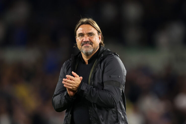 LEEDS, ENGLAND - AUGUST 18: Daniel Farke, Manager of Leeds United applauds the fans following the Premier League match between Leeds United and Eve...