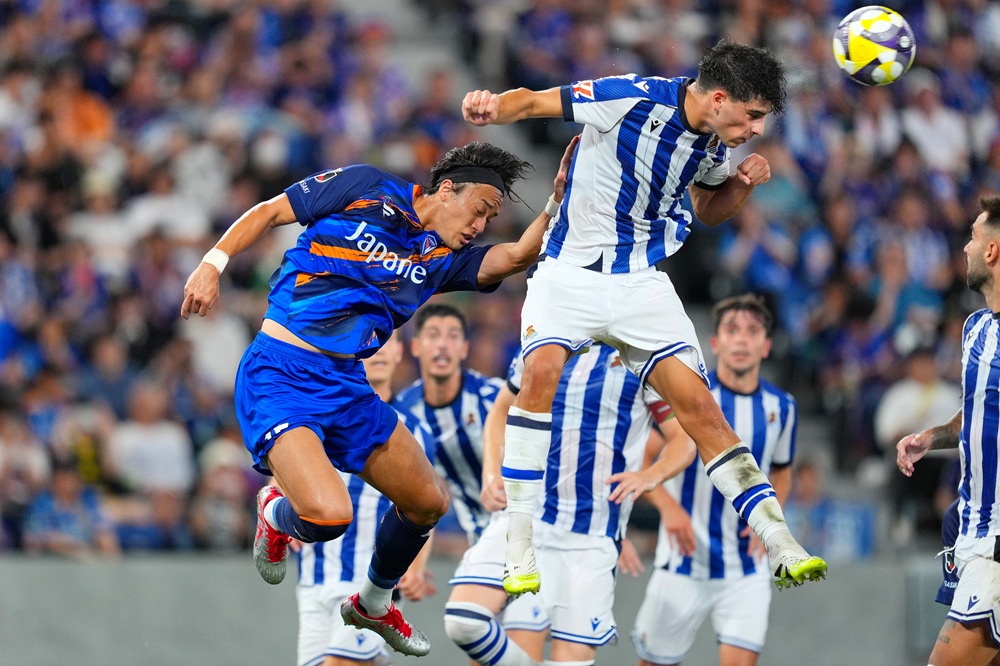 Arsenal track 19yo Real Sociedad defender 3 NAGASAKI, JAPAN: Jon Martin(R) of Real Sociedad in action during the preseason friendly match between V-Varen Nagasaki and Real Sociedad at Peace Stadium connected by SoftBank on July 21, 2025. (Photo by Masterpress/Getty Images)