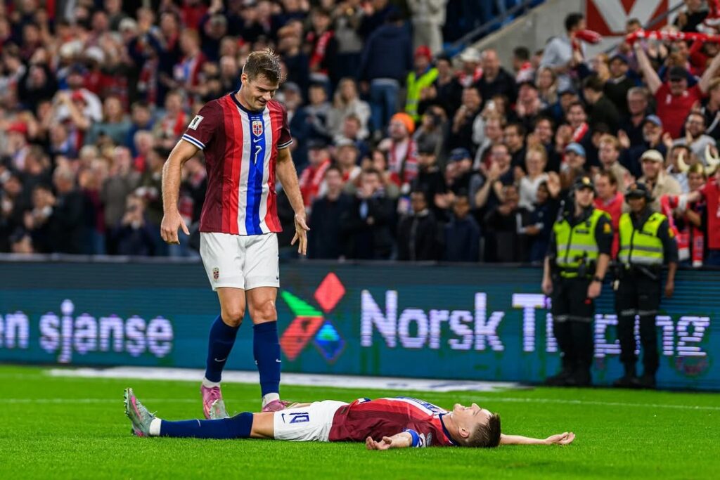 Odegaard shines with goal, 2 assists & more in Norway win 2 Martin Odegaard celebrates a goal for Norway (Photo via Odegaard on Instagram)