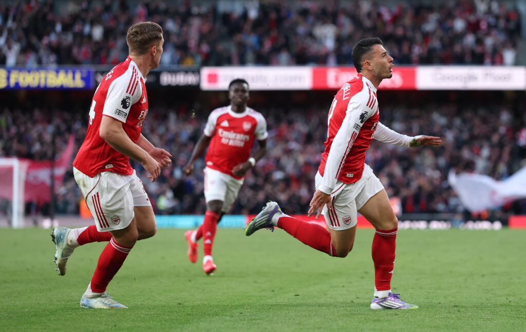 Arsenal draw with Manchester United and City 6 LONDON, ENGLAND - SEPTEMBER 21: Gabriel Martinelli of Arsenal celebrates scoring his team's first goal during the Premier League match between Arsenal and Manchester City at Emirates Stadium on September 21, 2025 in London, England. (Photo by Alex Pantling/Getty Images)