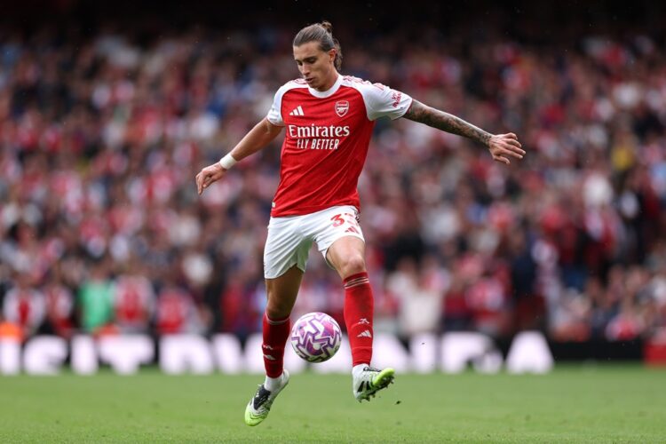 LONDON, ENGLAND: Riccardo Calafiori of Arsenal during the Premier League match between Arsenal and Nottingham Forest at Emirates Stadium on Septemb...