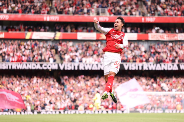 LONDON, ENGLAND - SEPTEMBER 13: Martin Zubimendi of Arsenal celebrates scoring his team's first goal during the Premier League match between Arsena...