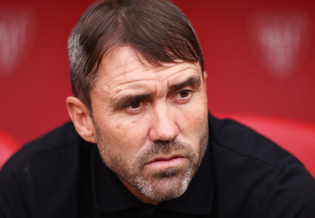 Athletic’s momentum halted just before Arsenal showdown 3 BILBAO, SPAIN - SEPTEMBER 13: Eduardo Coudet, Head Coach of Deportivo Alaves, looks on prior to the LaLiga EA Sports match between Athletic Club and Deportivo Alaves at Estadio de San Mames on September 13, 2025 in Bilbao, Spain. (Photo by Ion Alcoba Beitia/Getty Images)