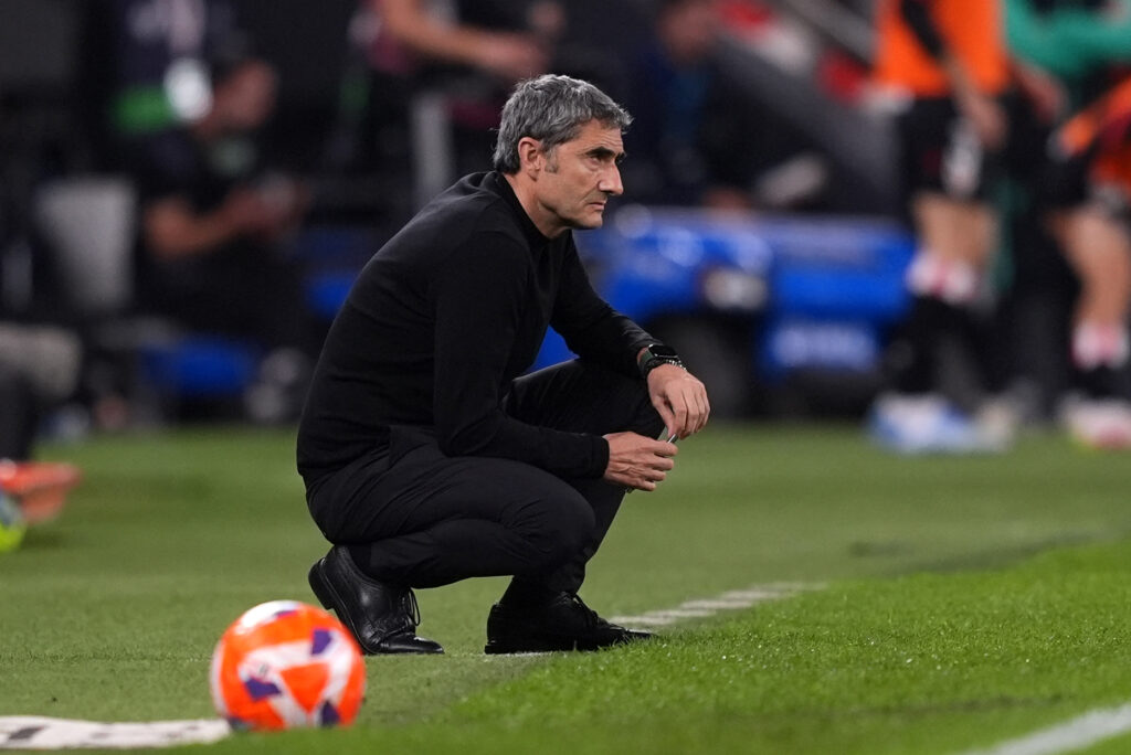 BILBAO, SPAIN - MAY 25: Ernesto Valverde, Head Coach of Athletic Club, looks on during the LaLiga match between Athletic Club and FC Barcelona at Estadio de San Mames on May 25, 2025 in Bilbao, Spain. (Photo by Juan Manuel Serrano Arce/Getty Images)