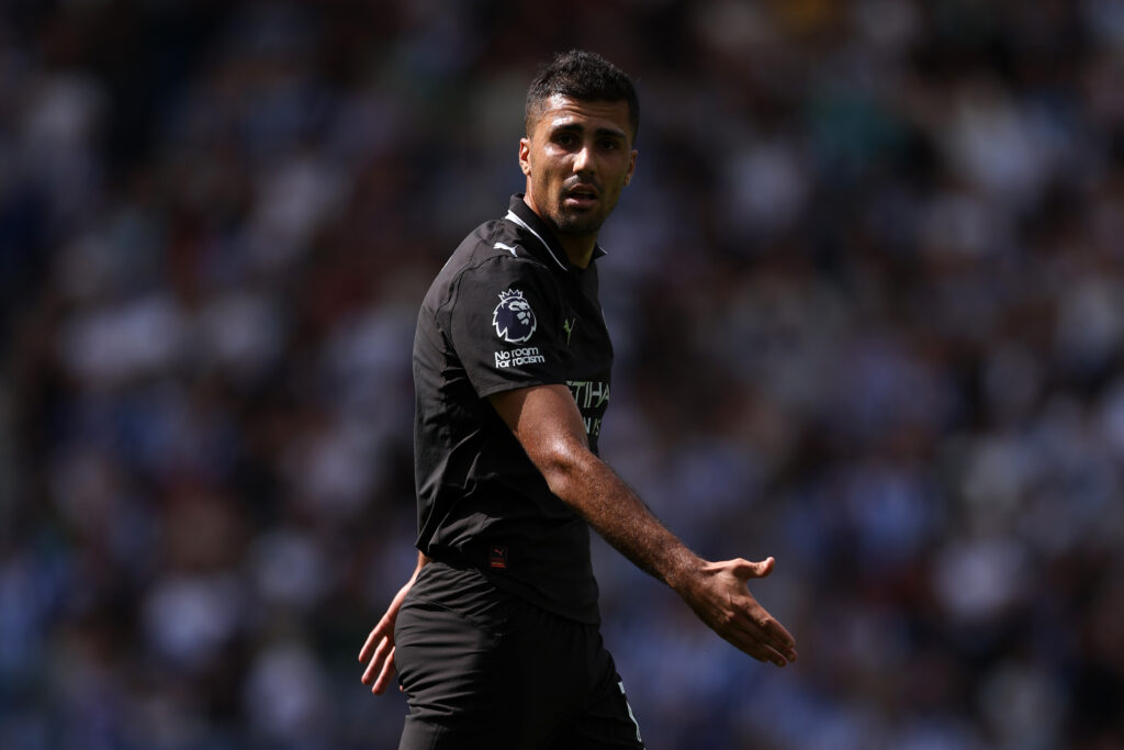 Rodri: I'm leaving Zubimendi the Spain keys 2 BRIGHTON, ENGLAND - AUGUST 31: Rodri of Manchester City during the Premier League match between Brighton & Hove Albion and Manchester City at Amex Stadium on August 31, 2025 in Brighton, England. (Photo by Justin Setterfield/Getty Images)