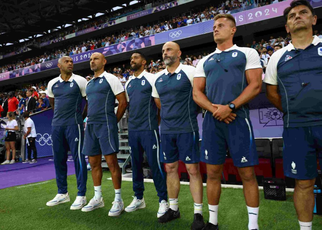 Ex-Gunner leaves coaching role to become manager 2 NICE, FRANCE - JULY 27: Team France Head Coach Thierry Henry (L) alongside his coaching staff during the Men's group A match between France and Guinea during the Olympic Games Paris 2024 at Stade de Nice on July 27, 2024 in Nice, France. (Photo by Marc Atkins/Getty Images)