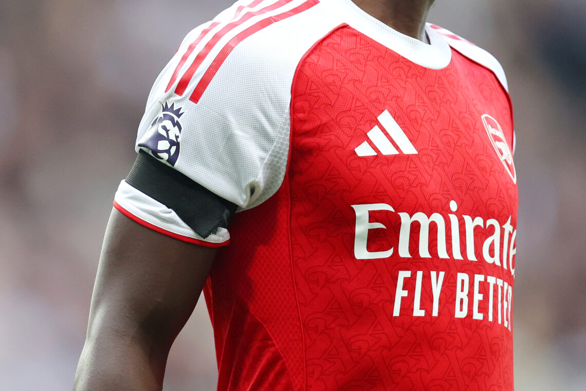 NEWCASTLE UPON TYNE, ENGLAND - SEPTEMBER 28: A black armband worn by Bukayo Saka of Arsenal in memory of Arsenal player Billy Vigar during the Prem...